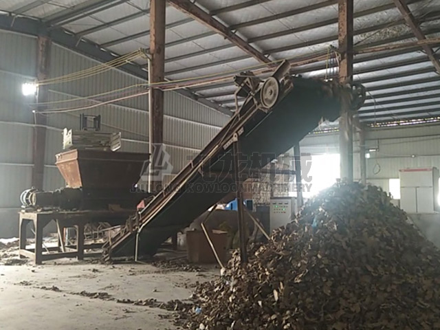 湖南廢紙撕碎、粉碎生產(chǎn)線現(xiàn)場